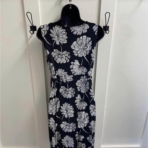 Motherhood Maternity Women's Black White Floral Dress Size Small - Picture 3 of 5